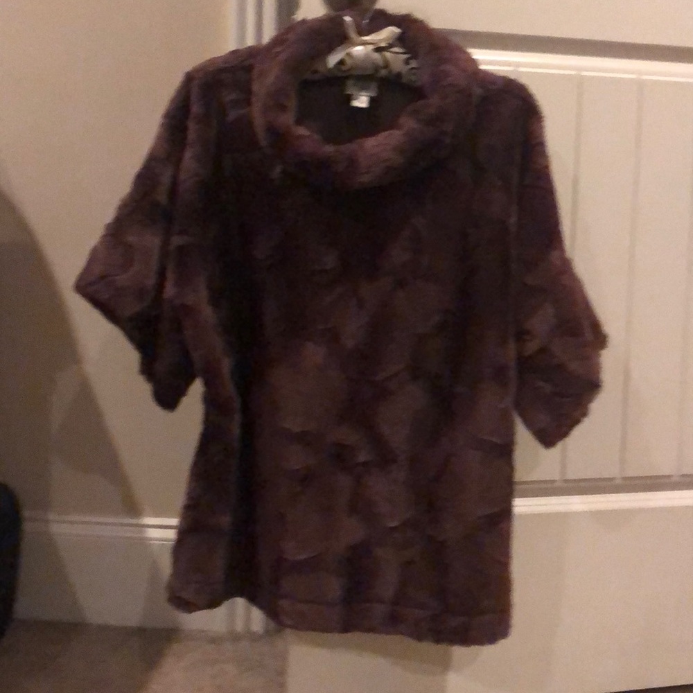 Cowl neck top